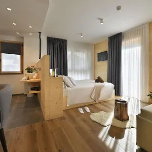 *** Hotel Valtellina Italia
